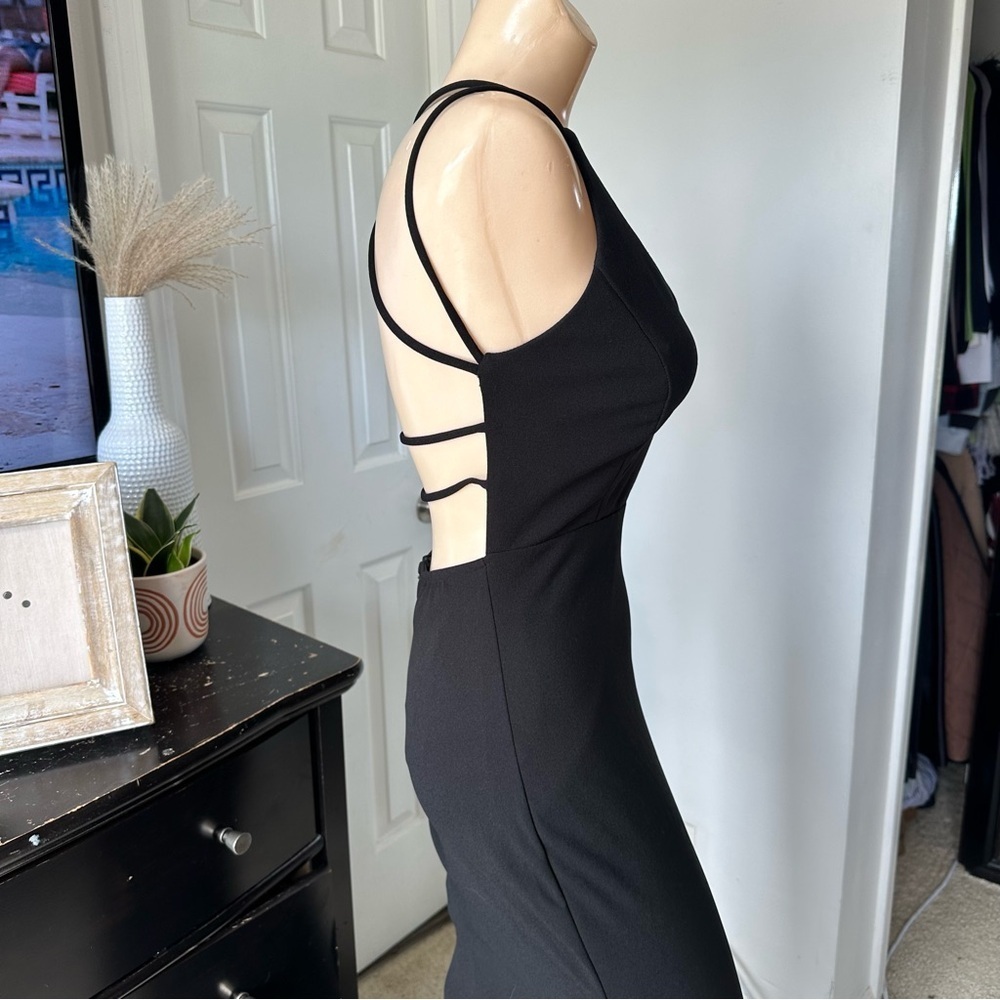 LULU’S ALL THIS ALLURE STRAPPY BACKLESS MERMAID MAXI DRESS - Picture 12 of 16